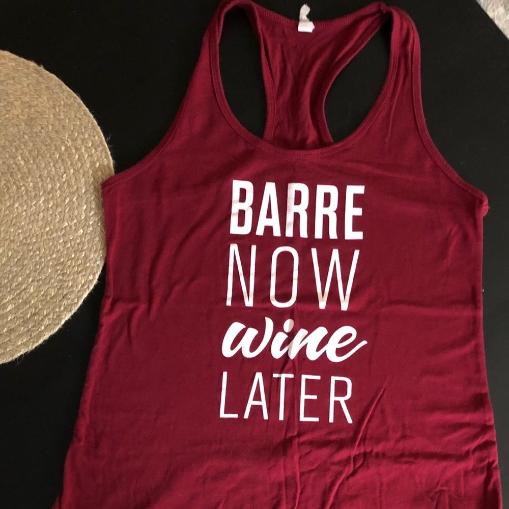 New without tags razorback tank top